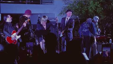 Watch Miley Cyrus cover The Doors’ ‘Roadhouse Blues’ with Robby Krieger