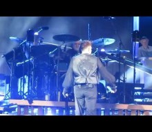 Watch QUEEN + ADAM LAMBERT Perform Cover Of LED ZEPPELIN’s ‘Whole Lotta Love’ In Dunedin, New Zealand