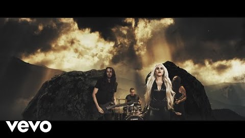 Beyond the Boys’ Club: Mixi Demner of Stitched Up Heart