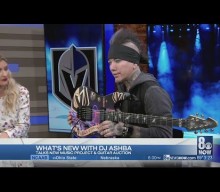 Ex-GUNS N’ ROSES Guitarist DJ ASHBA Signs ‘Huge Deal’ For Solo Project