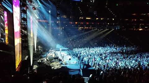 The Eagles kick off “Hotel California Tour”: Video + Setlist