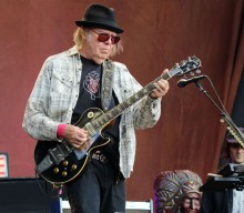 Neil Young to live-stream special sessions from his home