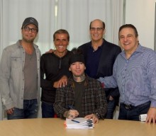 Ex-GUNS N’ ROSES Guitarist DJ ASHBA Signs With EDGEOUT RECORDS For ASHBA Solo Project