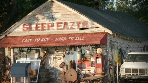 Guitar Icon JOE BONAMASSA Announces New Project, THE SLEEP EAZYS
