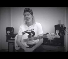 Former DIO Guitarist ROWAN ROBERTSON Teaches You How To Play Songs From ‘Lock Up The Wolves’ Album (Video)