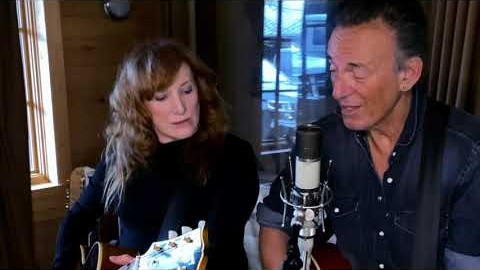 Bruce Springsteen, a Sharon Van Etten-fronted Fountains Of Wayne and more perform for Jersey 4 Jersey benefit