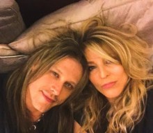 Former VIXEN Singer JANET GARDNER Releases Music Video For New Song ‘Talk To Myself’