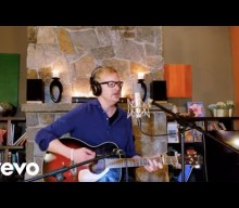 Sharon Van Etten teams up with Fountains Of Wayne for new version of ‘Hackensack’