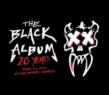 Watch METALLICA Play Entire ‘Black Album’ For 20th Anniversary In Austria