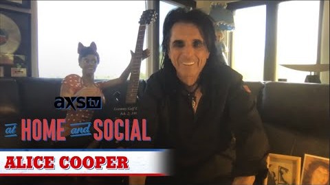 ALICE COOPER: METALLICA ‘Spoke For A Generation That Before Was A Little Bit Afraid To Say They Were Metal’
