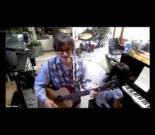 Watch Rivers Cuomo cover Green Day’s ‘Good Riddance (Time of Your Life)’ with his wife