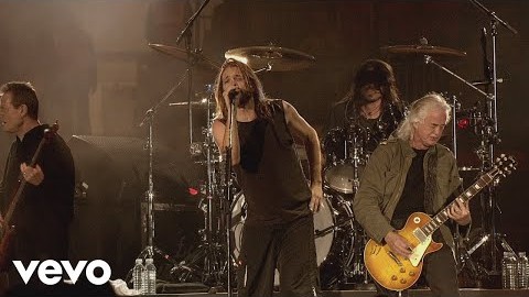 Dave Grohl reflects on Foo Fighters’ classic Wembley Stadium show: “It’s almost as if I had fallen into a Led Zeppelin movie”
