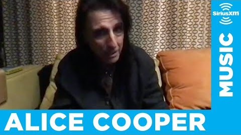 How ALICE COOPER Keeps Up His Solid Work Ethic After All These Years