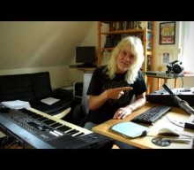 LIONHEART Feat. Ex-IRON MAIDEN Guitarist DENNIS STRATTON: ‘The Reality Of Miracles’ Album Preview