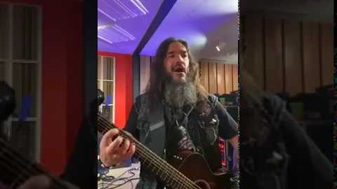 Watch MACHINE HEAD’s ROBB FLYNN Perform Acoustic Covers Of SLIPKNOT, PEARL JAM, DEFTONES And STAIND