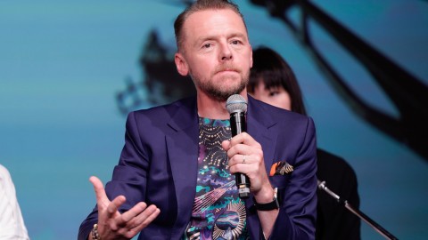 Simon Pegg is adapting ‘Galaxy Quest’ for TV