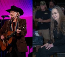 Willie and Bobbie Nelson to co-write memoir