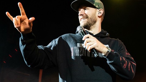 Chase Rice responds to accusations of social distancing breach