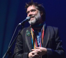 Watch Rufus Wainwright and choir of 1,500 people sing ‘Across The Universe’