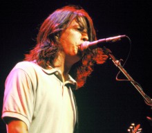 Foo Fighters are bringing back their 1995 tour t-shirts to benefit the #SaveOurVenues campaign