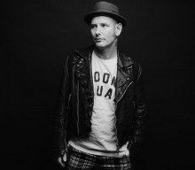 Corey Taylor: ‘If I can wear a mask for a two hour Slipknot show, people can wear one for five minutes in a grocery store’