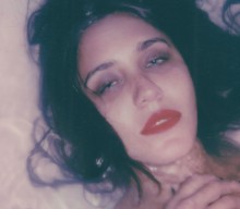 Jesse Jo Stark shares new single ‘Die Young’ – with artwork and polaroids by Yungblud