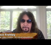 ACE FREHLEY: BRUCE KULICK Blows TOMMY THAYER Off The Stage