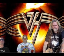 Where Did EDDIE VAN HALEN’s Finger-Tapping Technique Come From? CHRIS HOLMES Weighs In