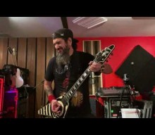 MACHINE HEAD’s ROBB FLYNN Pays Tribute To EDDIE VAN HALEN With ‘Eruption’ Cover
