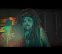 MEGADETH’s DAVID ELLEFSON Joined By AL JOURGENSEN, CHARLIE BENANTE For Cover Of CHEAP TRICK’s ‘Auf Wiedersehen’ (Video)