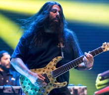 Deftones guitarist Stephen Carpenter believes the earth is flat
