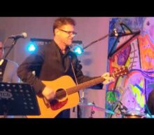 Watch Ex-METALLICA Bassist JASON NEWSTED Perform Blues Classic ‘Cocaine Blues’
