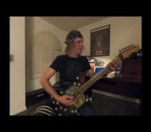 Former DIO Guitarist ROWAN ROBERTSON Teaches You How To Play ‘Evil On Queen Street’ From ‘Lock Up The Wolves’ Album (Video)