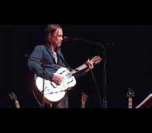 Watch MYLES KENNEDY Perform His New Solo Single, ‘In Stride’, Live For First Time