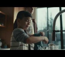 MÖTLEY CRÜE’s ‘Time For Change’ Featured In Commercial For DELTA Faucets