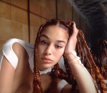 Listen to Jorja Smith’s stripped-back new single, ‘Addicted’