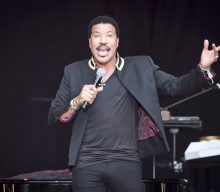 Check out Lionel Richie’s rescheduled 2022 UK and Irish tour dates