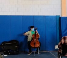 Cellist Yo-Yo Ma plays gig in vaccination centre after receiving COVID-19 jab