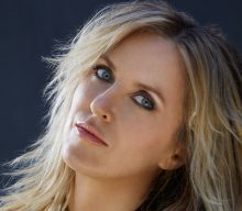 Liz Phair cancels summer tour with Alanis Morissette and Garbage due to “unforeseen circumstances”