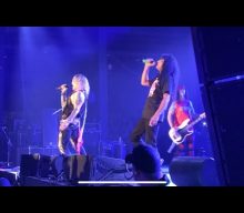 ANTHRAX’s JOEY BELLADONNA Sings JOURNEY’s ‘Don’t Stop Believin” With STEEL PANTHER At Wisconsin’s ROCK FEST (Video)