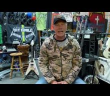 JAMES HETFIELD, SLASH, PETER FRAMPTON, PAUL RODGERS Share Messages In Support Of ROAD RECOVERY And Its Youth Programs