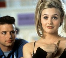 Alicia Silverstone recreates famous ‘Clueless’ moment