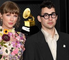 Jack Antonoff praises Taylor Swift for “changing music industry first-hand”