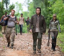 ‘Fear The Walking Dead’ boss teases crossover with main show