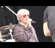 FRED DURST’s Haircut Steals The Show During LIMP BIZKIT’s LOLLAPALOOZA Concert