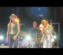 Watch Surviving SOUNDGARDEN Members Perform With BRANDI CARLILE In Washington