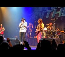 STEEL PANTHER Joined By Country Star TRAVIS TRITT At Virginia Concert (Video)