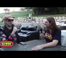 JOHN 5 On DAVE MUSTAINE’s Guest Appearance In ‘Qué Pasa’ Song: ‘It Was A Complete Honor’