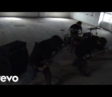 Leave Me The Ashes Of The Earth – MASTIFF