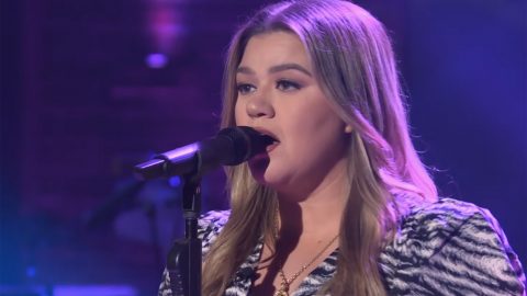 Kelly Clarkson covers Depeche Mode’s classic hit ‘Enjoy The Silence’